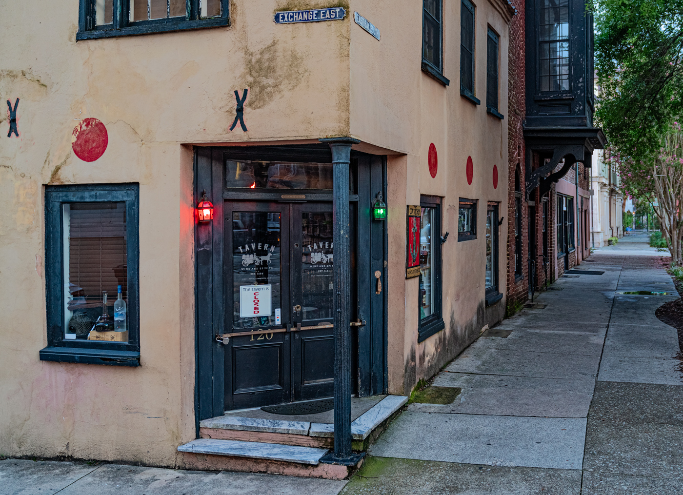 Charleston Tavern by Brad Ashbrook