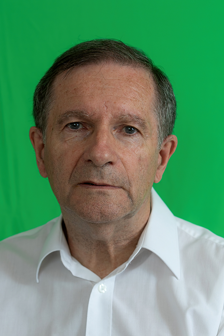 Dr Ernoe Barsi
