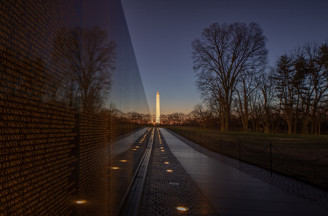 Nighttime in Washington D.C. by Oliver Morton